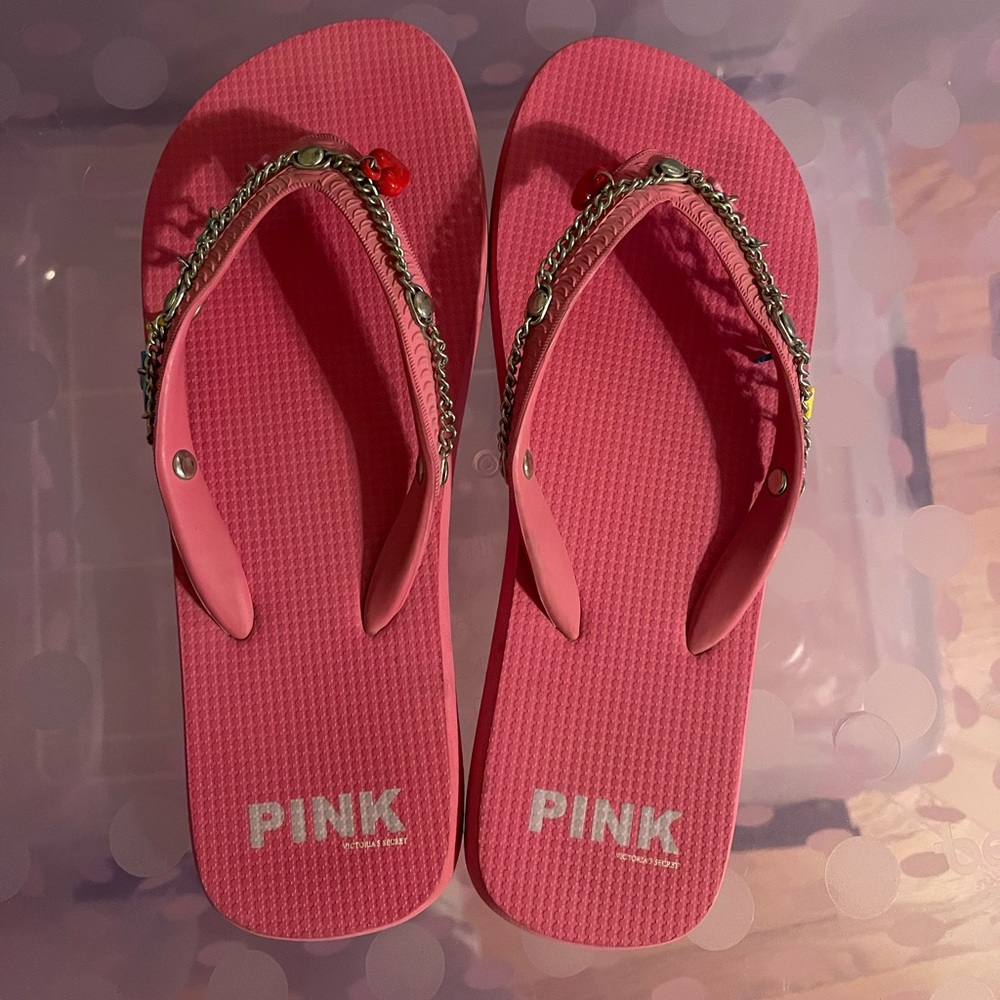 VS Flip Flops